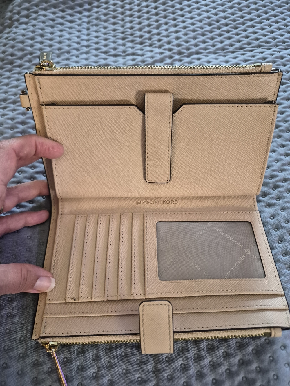 Michael Kors Jet Set Travel Double Zip Leather Wallet Nude - Picture 8 of 15